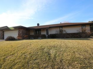 7486 Russett Wood Trl, Cherry Valley, IL 61016