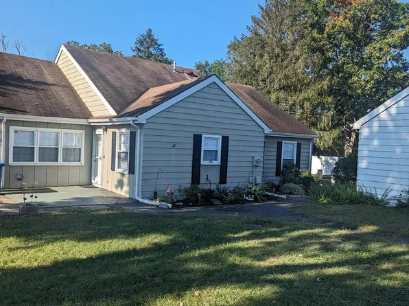 33 Dover Walk #633, Toms River, NJ 08753