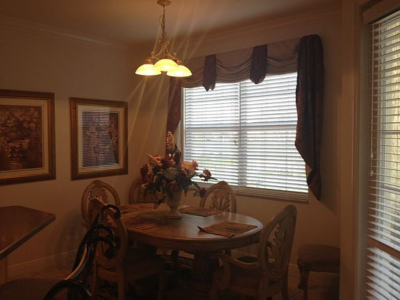 3rd image of 6815 Vista Del Lago Ave