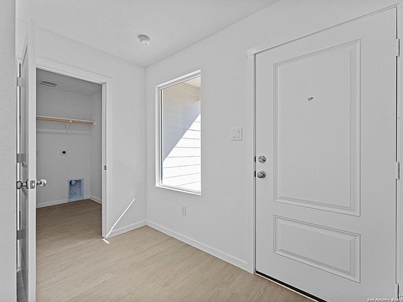 3rd image of 3820 Swift Fox Rd