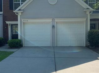 8944 Kirkley View Ct, Charlotte, NC 28277
