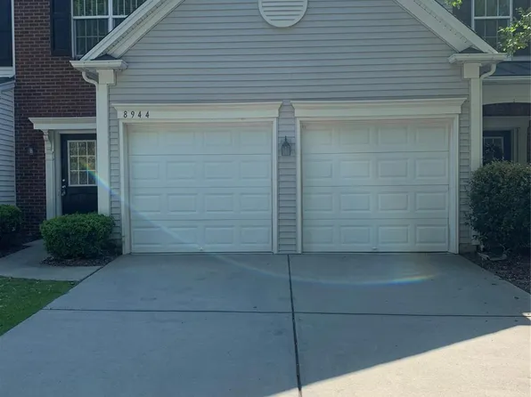 8944 Kirkley View Ct, Charlotte, NC 28277