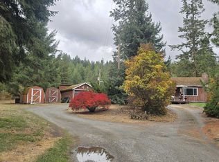 8922 E Lindgren Rd, Spokane, WA 99217