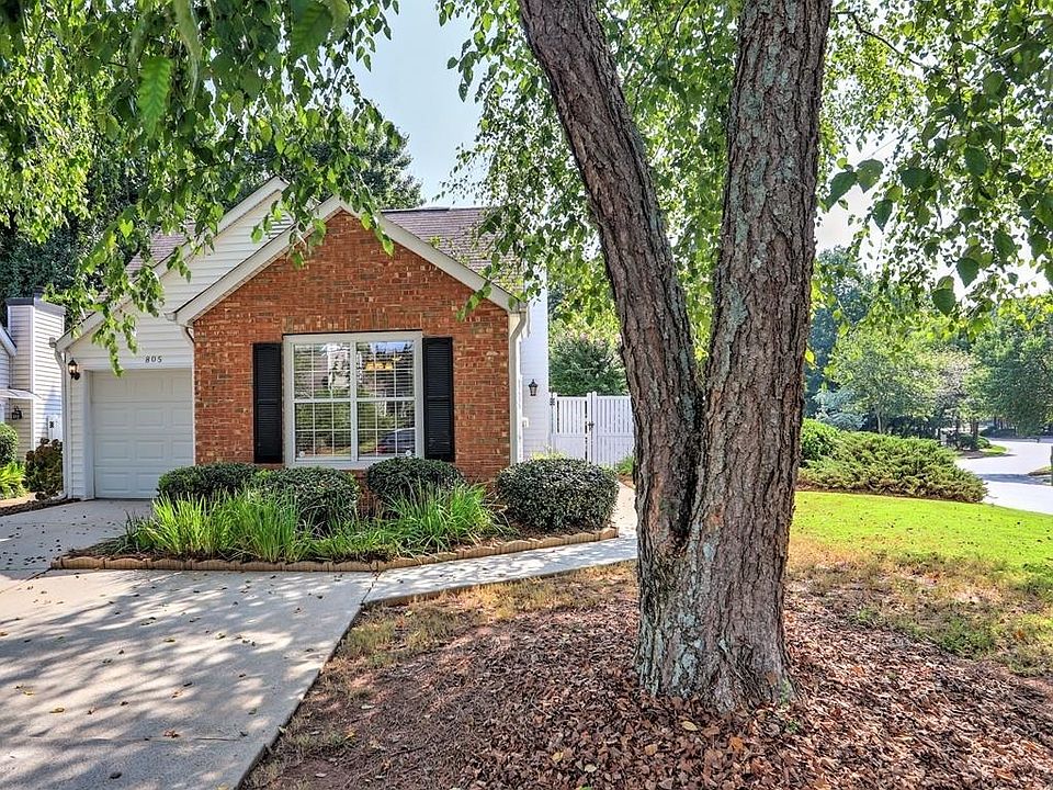 1st image of 805 Braesridge Way