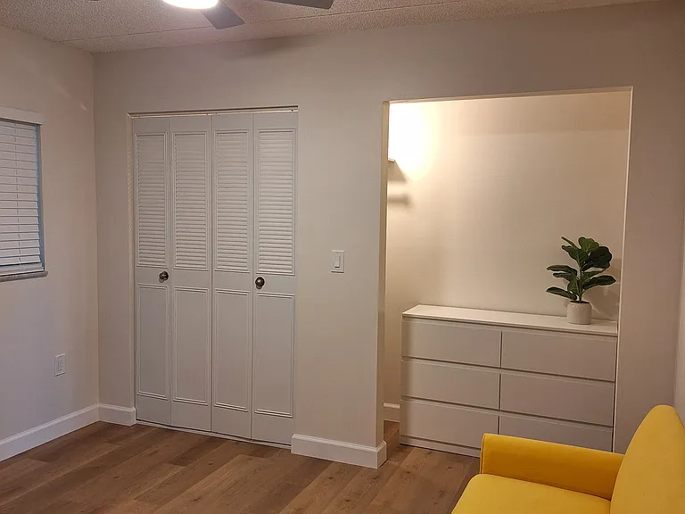 210 N Bayshore Blvd #102 — Photo 9