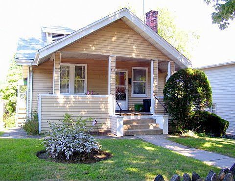 315 Stanley Ave