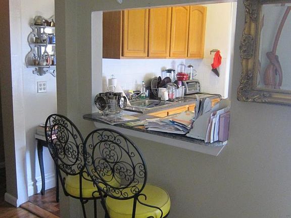 3rd image of 2828 29th St #C10