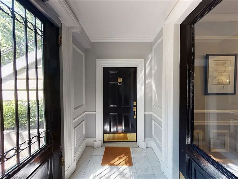 290 Beacon St #2 — Photo 15