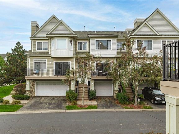 2nd image of 2418 Eagle Trace Ln