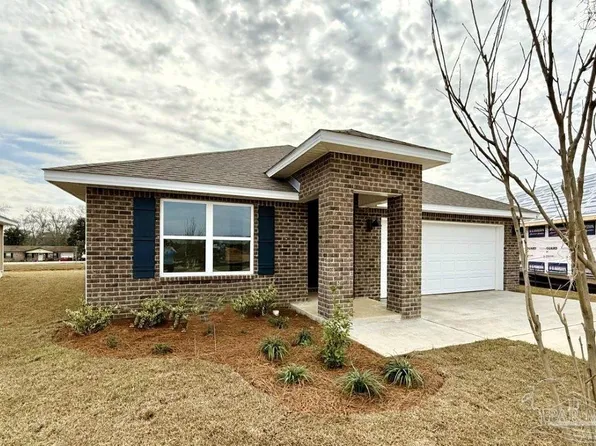 67 Anhinga St, Cantonment, FL 32533