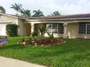 1921 NW 104th Ave, Pembroke Pines, FL 33026