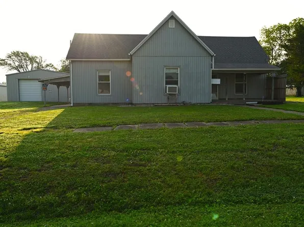 307 S Park St, El Dorado Springs, MO 64744