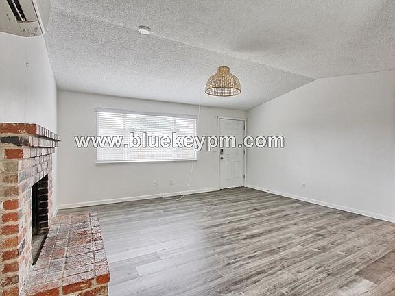 4th image of 2719 O St