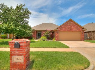 3825 Ashley Ter, Yukon, OK 73099