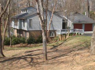 6222 Carriagehouse Ln, Charlotte, NC 28226