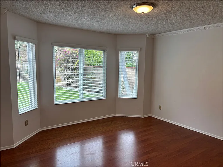19512 Greenwillow Ln — Photo 9