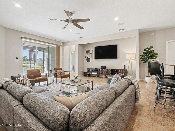 5th image of 95301 CORNFLOWER Drive