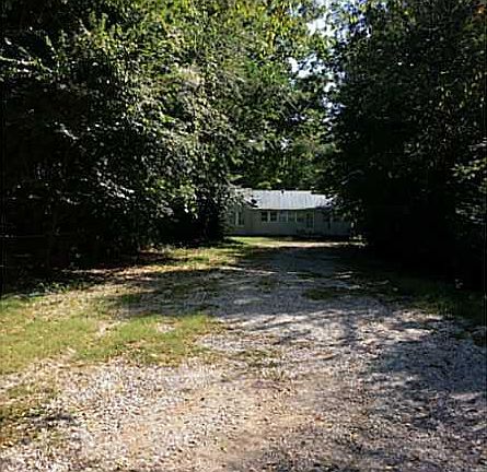 2nd image of 150 W Midway Ave