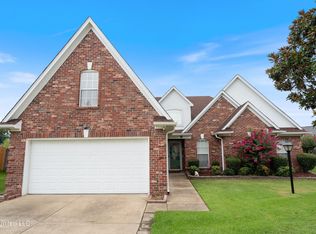 5862 Nichols Dr, Southaven, MS 38671