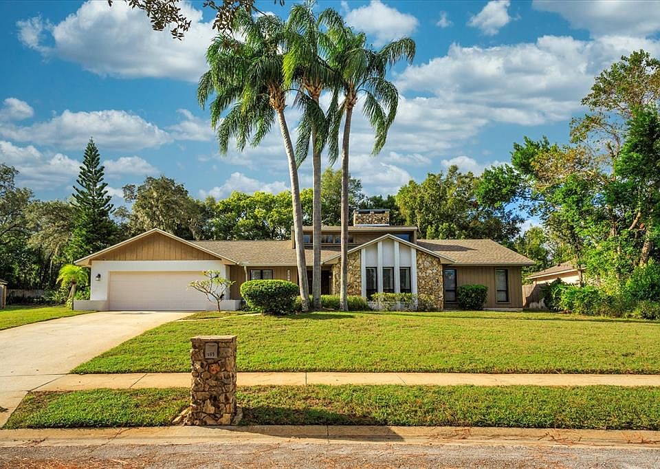 1st image of 389 FOREST PARK CIRCLE
