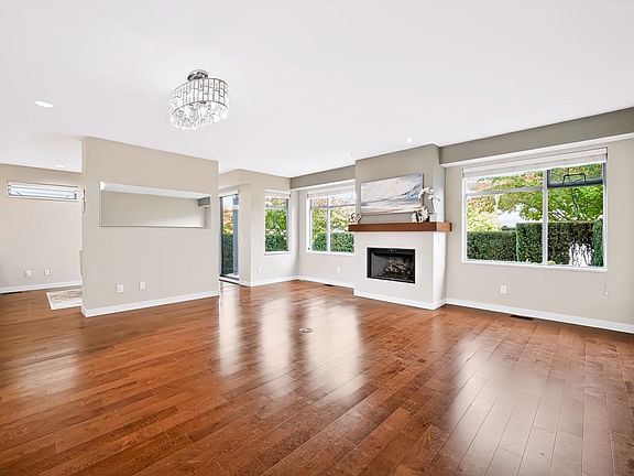 3rd image of 2603 162nd St #40