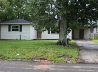 1235 Palm Dr, Orange, TX 77630