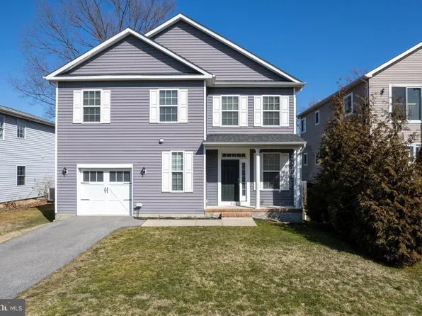 5523 Harford St, Churchton, MD 20733