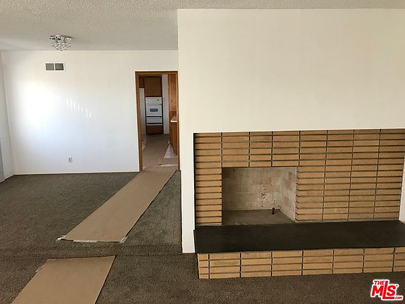 5th image of 665 Laconia Blvd
