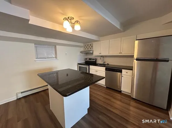 1868 Summer St #1868, Stamford, CT 06905