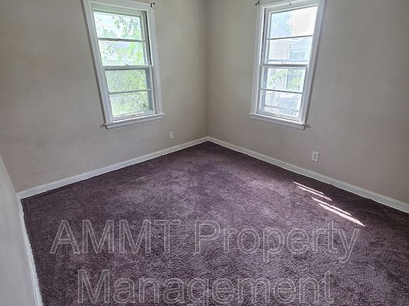 5th image of 349 22nd Ave SW