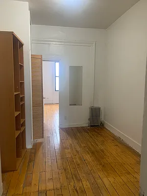 Rented by Cooper & Katz RE Corp | media 6