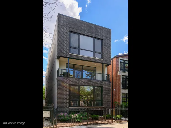 (undisclosed Address), Chicago, IL 60622