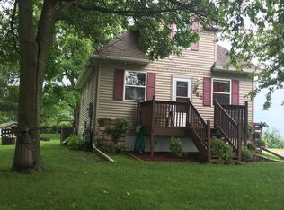 845 East Broadway, Plainview, MN 55964