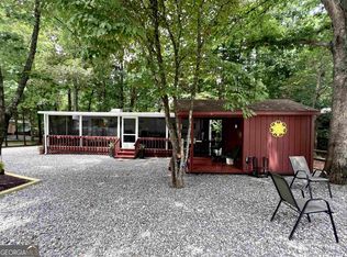 55 Maple Wood Ln, Cleveland, GA 30528