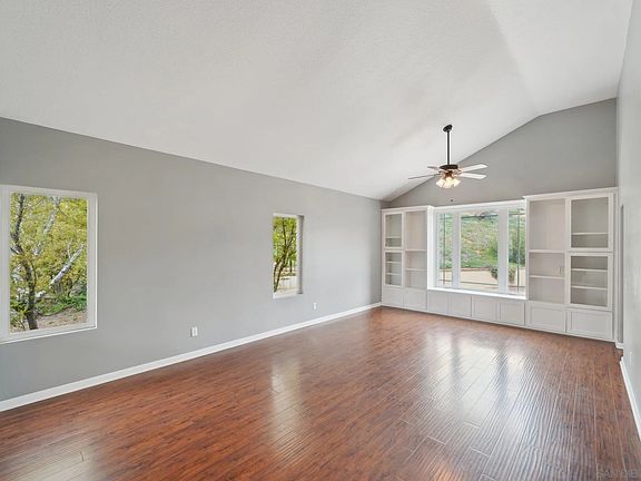 5th image of 29358 Silverfern Pl