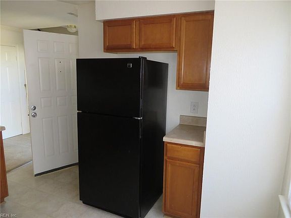 2nd image of 5533 Lynbrook Lndg