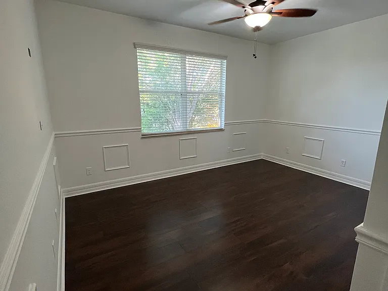 10411 Belfry Cir — Photo 7