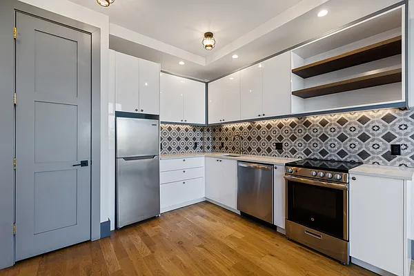 Rented by Dalan Rentals | media 17