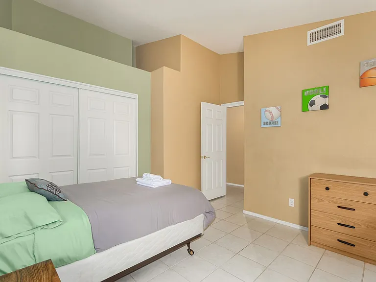 8440 W Alex Ave — Photo 5