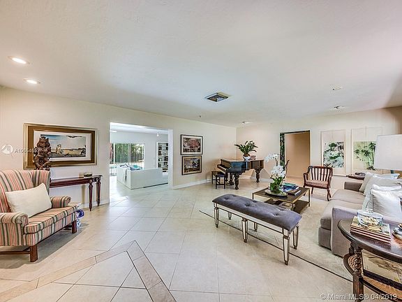 2nd image of 1105 Andora Ave