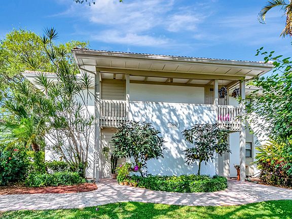 2nd image of 19897 W Boca West Drive W #3222