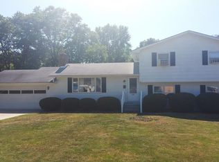 114 S Lake St, Amherst, OH 44001