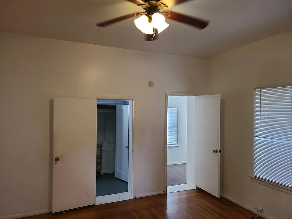 1087 E 3rd Ave #6