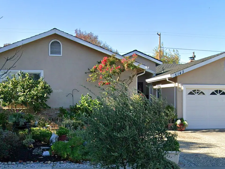 5143 Rafton Dr