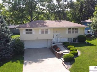 2320 S 113th St, Omaha, NE 68144