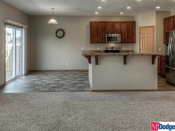 5th image of 5722 N 151st St