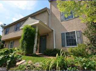 1232 Hillside Ave, Conshohocken, PA 19428