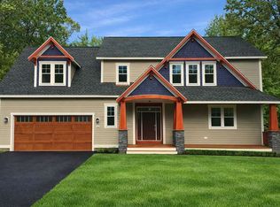 39 Stone Ridge Dr, Northampton, MA 01062