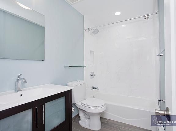 2nd image of 576 Henry St #1
