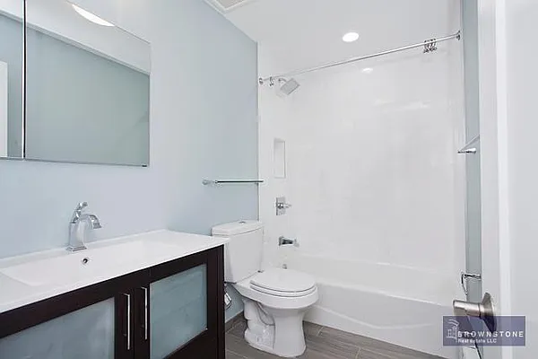 Rented by Brownstone Real Estate | media 39